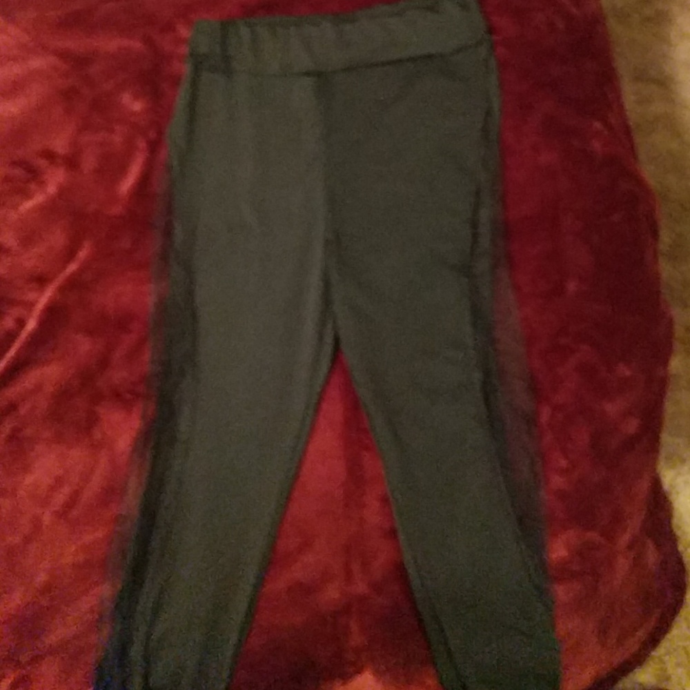 Yoga/exercise pants